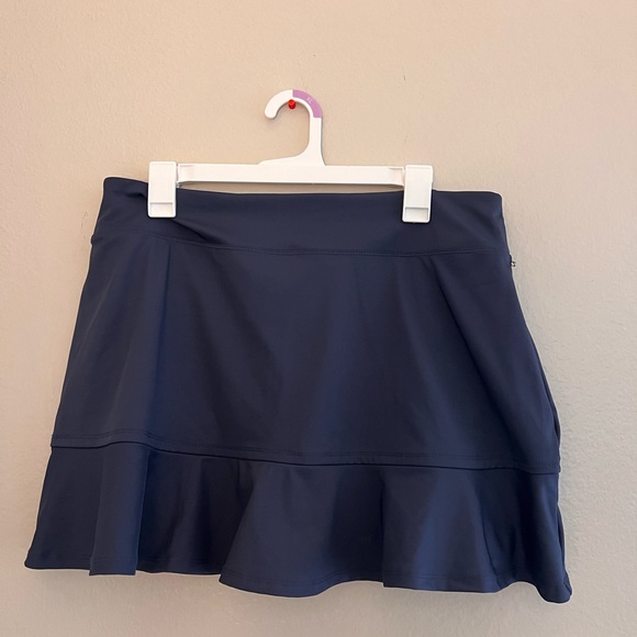 Tommy Bahama | Golf Skort - Picture 8 of 8